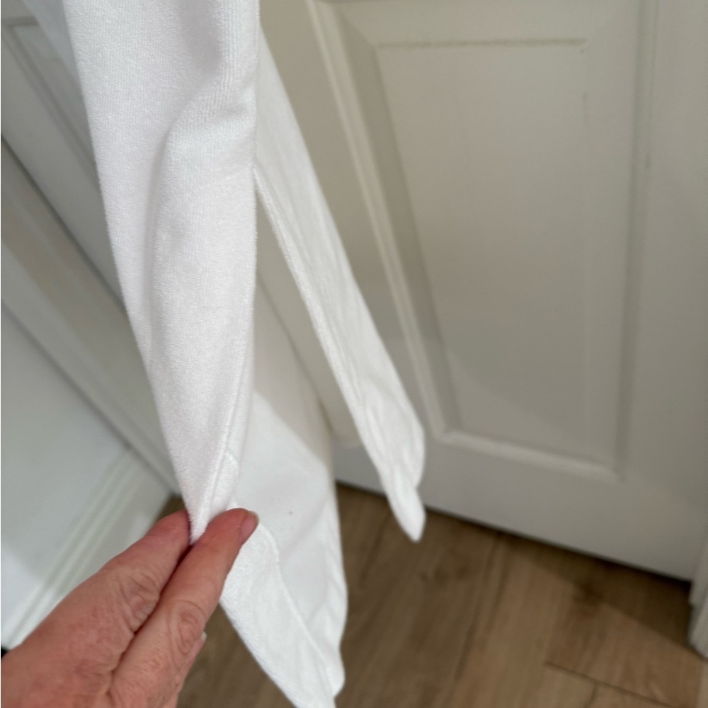 Barefoot Dreams White Swim Coverup - Picture 8 of 16